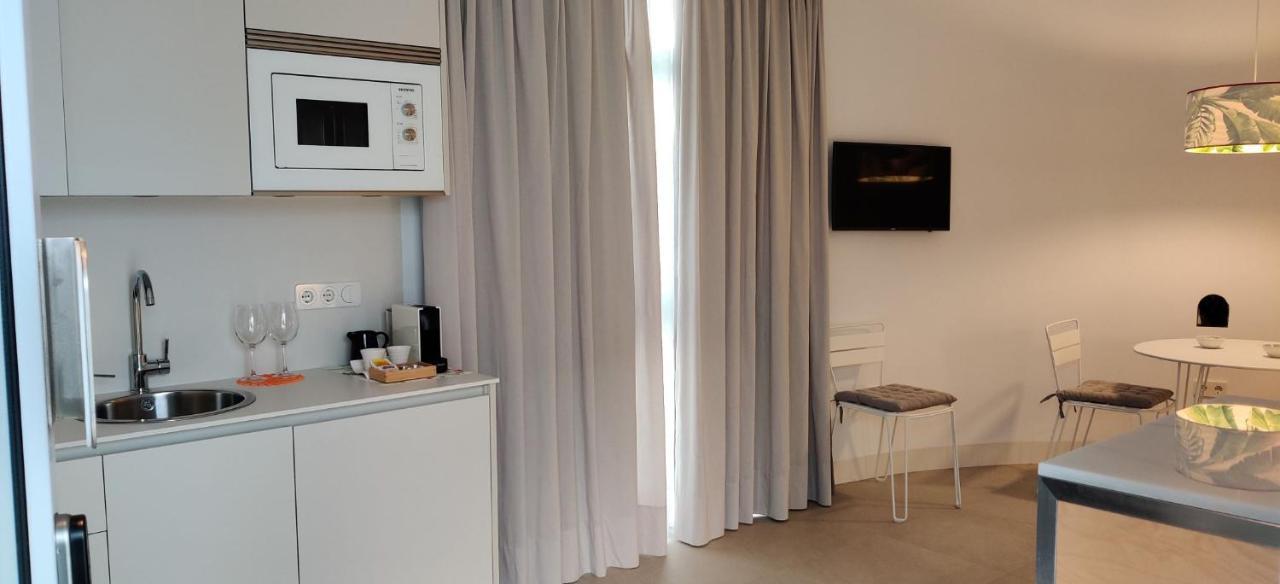Apartamentos Y Estudios Centricos Conil Home Suite Conil De La Frontera Eksteriør bilde