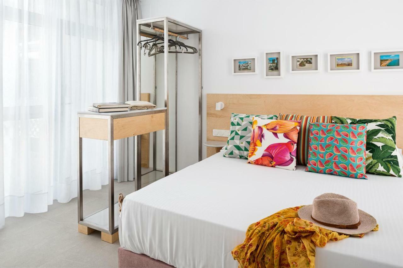 Apartamentos Y Estudios Centricos Conil Home Suite Conil De La Frontera Eksteriør bilde
