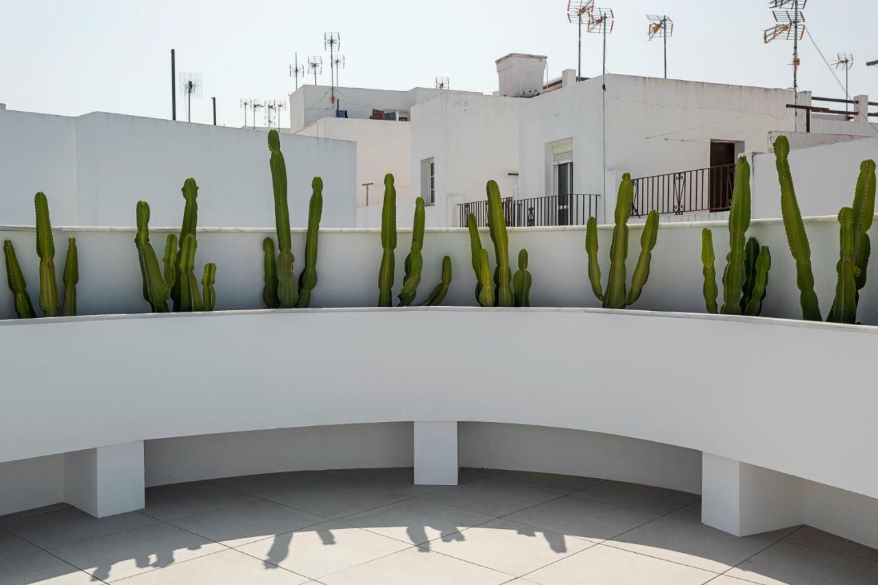 Apartamentos Y Estudios Centricos Conil Home Suite Conil De La Frontera Eksteriør bilde